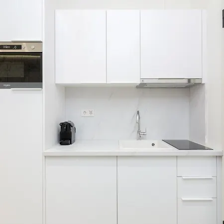 Apartment Socrates Fully Equipped With Unique Design