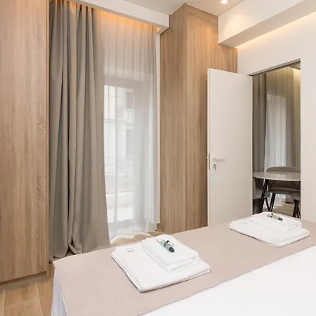 Apartment Socrates Fully Equipped With Unique Design *