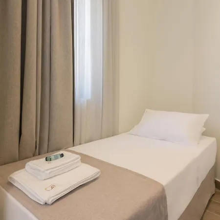 Apartment Socrates Fully Equipped With Unique Design *